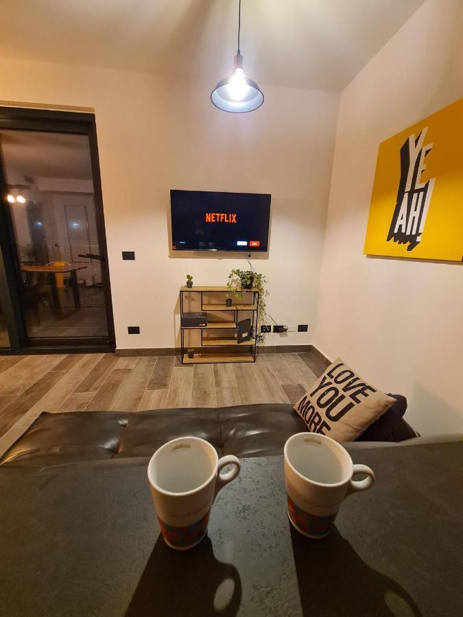Yellow Uptown 70 - Fiera Milano Pero Dış mekan fotoğraf